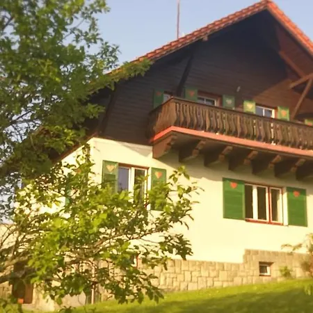 Vila Hesha Apartmán *